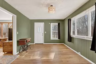 842 10th St, Plainwell, MI 49080 - Photo 21