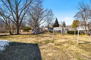 229 Marcus St SW, Grand Rapids, MI 49548 - Photo 17