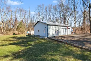 4827 W Paradise Road W, Battle Creek, MI 49015 - Photo 25