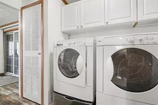 4827 W Paradise Road W, Battle Creek, MI 49015 - Photo 13