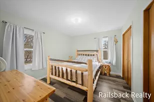 4901 Pinedell Ave NE, Comstock Park, MI 49321 - Photo 13