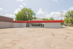 588 Capital Ave SW, Battle Creek, MI 49015 - Photo 1