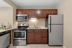 756 W Kilgore Rd, Kalamazoo, MI 49008 - Photo 11