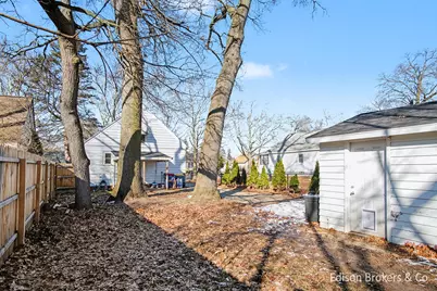 1114 Maybelle Street NE, Grand Rapids, MI 49503 - Photo 19