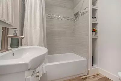 1063 W Forest Avenue, Muskegon, MI 49441 - Photo 15