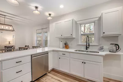 1063 W Forest Avenue, Muskegon, MI 49441 - Photo 5