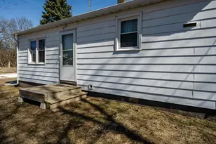 3608 Fieldtree Rd, Benton Harbor, MI 49022 - Photo 3