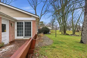 6382 Houghten Dr, Troy, MI 48098 - Photo 33