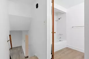 6382 Houghten Dr, Troy, MI 48098 - Photo 25