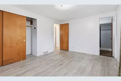 6382 Houghten Drive, Troy, MI 48098 - Photo 21