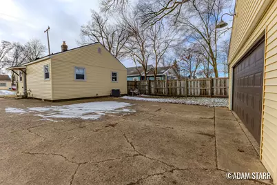 1537 Whiting Street SW, Wyoming, MI 49509 - Photo 31