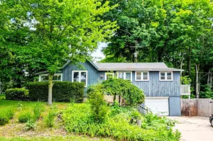 895 Holland St, Saugatuck, MI 49453 - Photo 27