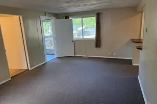 538 Spencer St NE, Grand Rapids, MI 49505 - Photo 3