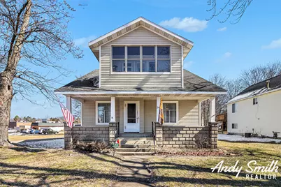 241 N State Street, Zeeland, MI 49464 - Photo 1