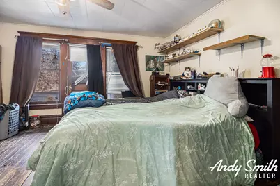 241 N State Street, Zeeland, MI 49464 - Photo 15