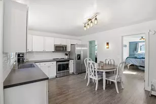 603 E Bond St, Hastings, MI 49058 - Photo 9