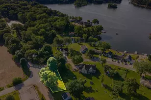 11968 Greenbriar Dr, Jerome, MI 49249 - Photo 1