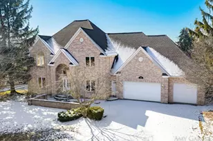 7405 Old Lantern Dr SE, Caledonia, MI 49316 - Photo 1