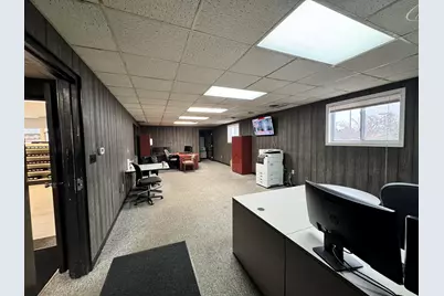 1656 Hilltop Road, Saint Joseph, MI 49085 - Photo 7