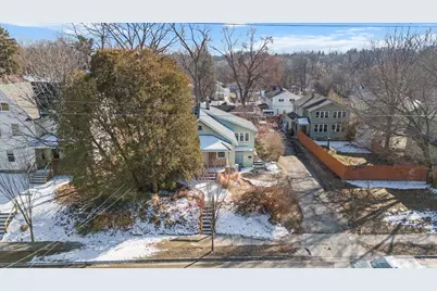 710 Leonard Street NE, Grand Rapids, MI 49503 - Photo 3