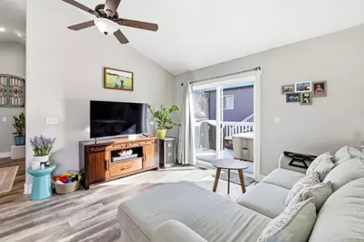 317 Quimby Street NE, Grand Rapids, MI 49505 - Photo 9