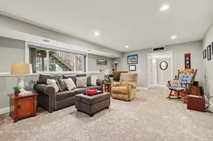 7943 West Side Dr, Hudsonville, MI 49426 - Photo 19