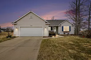 7943 West Side Dr, Hudsonville, MI 49426 - Photo 1