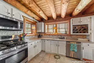 1601 Westwind Ct, Muskegon, MI 49445 - Photo 21