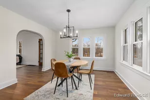 6914 Young Ave NE, Rockford, MI 49341 - Photo 9