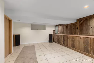 6914 Young Avenue NE, Rockford, MI 49341 - Photo 31