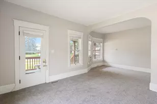 802 S Lafayette Ave, Royal Oak, MI 48067 - Photo 3