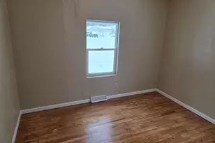 5925 Nevada Ave, Portage, MI 49024 - Photo 9