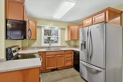 5699 Lamplighter Lane, Kalamazoo, MI 49009 - Photo 7