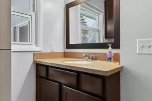 5699 Lamplighter Ln, Kalamazoo, MI 49009 - Photo 11