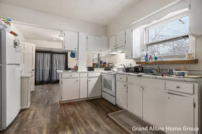 115 Meerse Street SE, Grand Rapids, MI 49507 - Photo 3