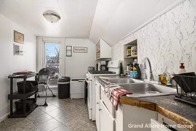 115 Meerse Street SE, Grand Rapids, MI 49507 - Photo 9