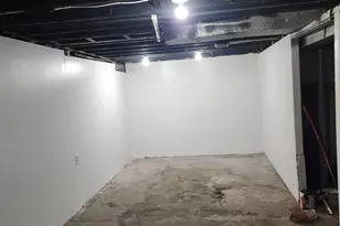 6375 Rutland St, Detroit, MI 48228 - Photo 7