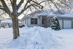 3590 Brook Point Dr, Hamilton, MI 49419 - Photo 3