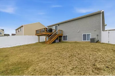 2744 Sycamore River Drive, Fowlerville, MI 48836 - Photo 23