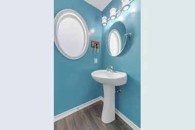 943 W Savidge Street, Spring Lake, MI 49456 - Photo 17