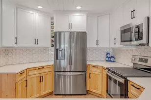 943 W Savidge St, Spring Lake, MI 49456 - Photo 21