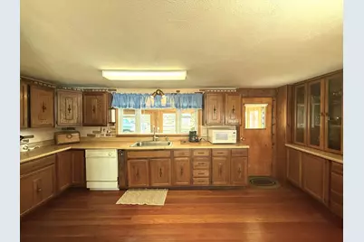 4253 Indian Isle, Battle Creek, MI 49017 - Photo 3