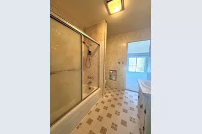 4253 Indian Isle, Battle Creek, MI 49017 - Photo 17