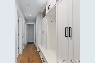 2424 Elmwood Drive SE, Grand Rapids, MI 49506 - Photo 25