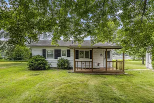 911 Dragon Shores Dr, Coldwater, MI 49036 - Photo 1