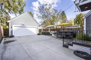 1323 Bennaville Ave, Birmingham, MI 48009 - Photo 7