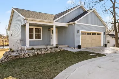 321 W High Street, Union City, MI 49094 - Photo 3