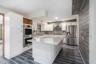 3740 Piute Dr SW, Grandville, MI 49418 - Photo 7