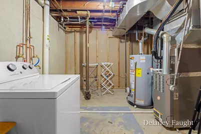 1818 Carlton Avenue NE, Grand Rapids, MI 49505 - Photo 27