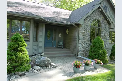 6679 W Timber Lane, Ludington, MI 49431 - Photo 7